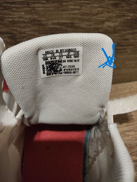 Adidași fetiță 4- 6 ani