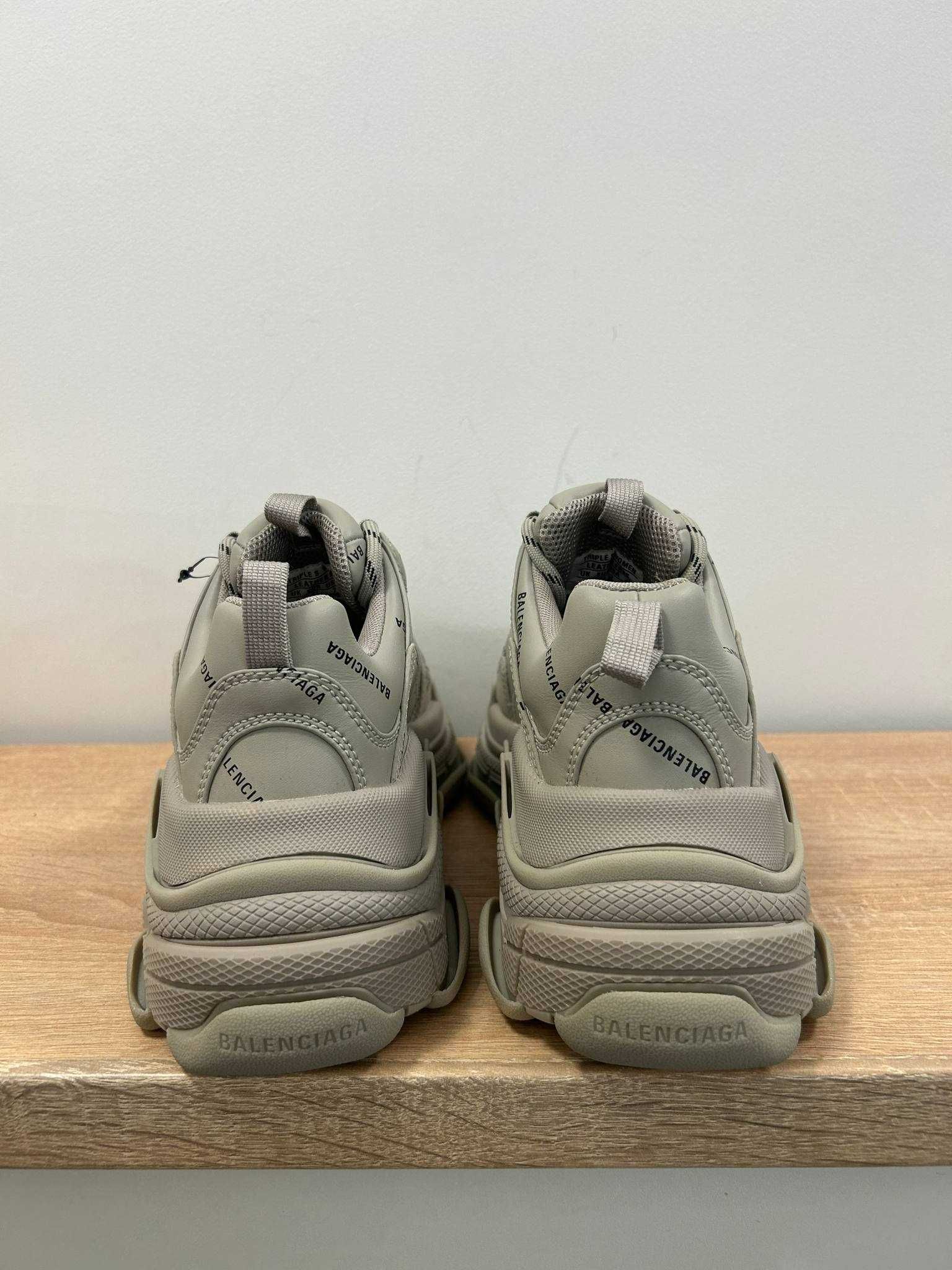 Balmain Leather Unicorn low-top sneakers - Balenciaga Triple S Sneaker