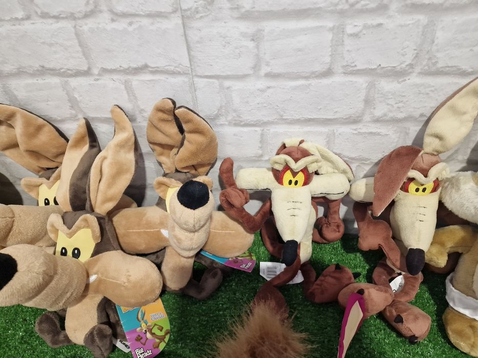 Уили койота играчки