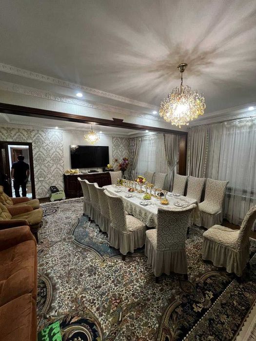 5 комнатная квартира Юнусобад 19 квартал (ИТ)