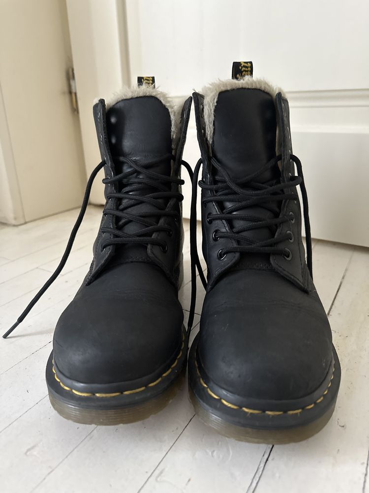 Bocanci Dr Martens, marimea 39