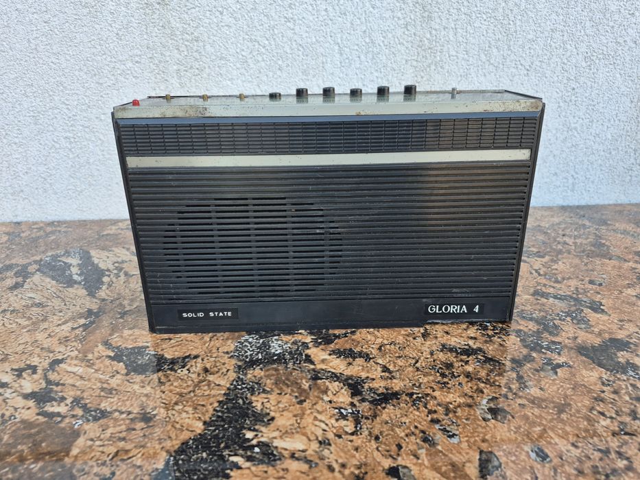 Radio receptor portabil Gloria 4,RP1524- nefuncțional 

- radio este n