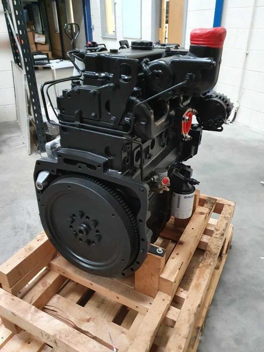 Motor Perkins 1004.44 AR50690 pentru Manitou, JCB, tractoare, Taf nou