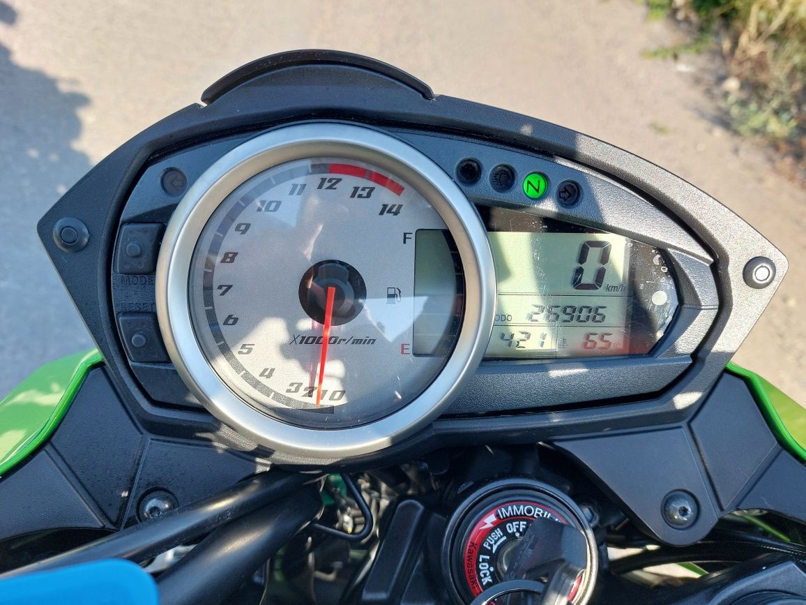 Kawasaki Z750 27000км