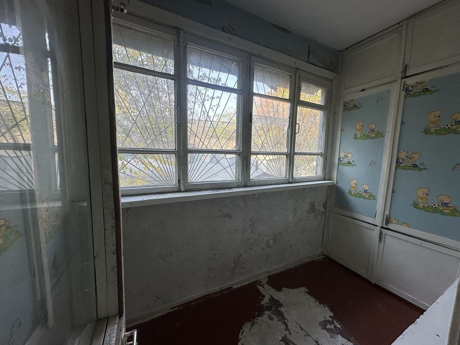 Срочно Продаётся квартира 1/1/4 на Узбуме, кирпич 32м2