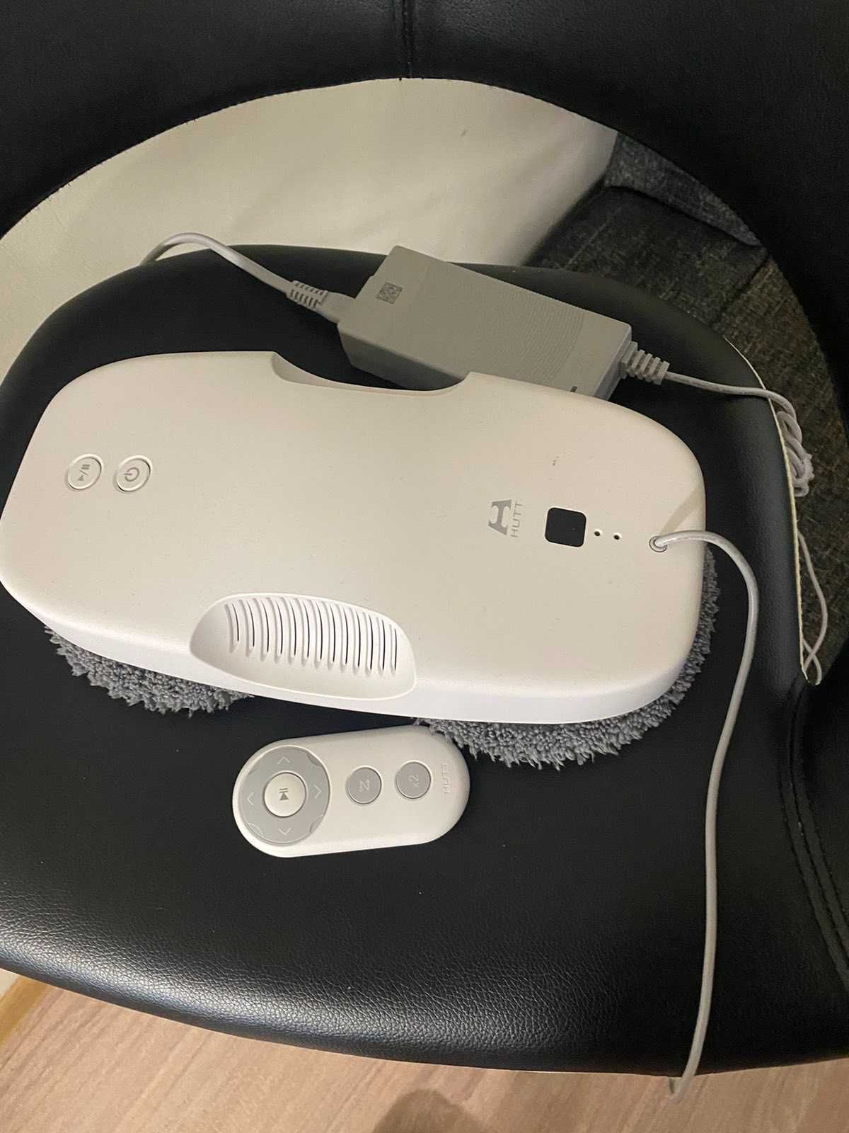 Hutt DDC55 Робот за прозорци