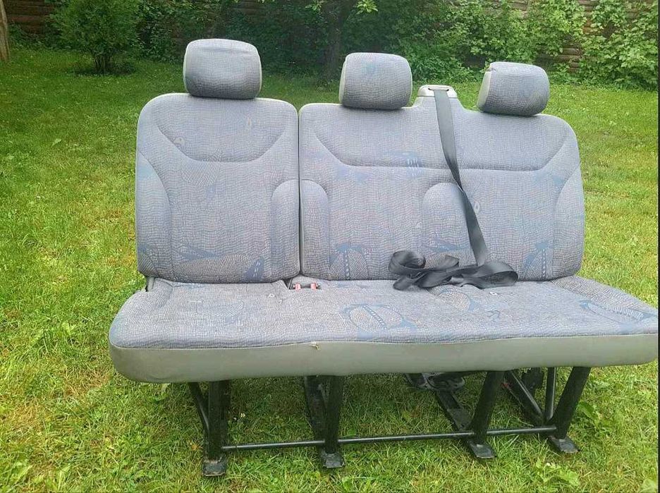 Пасажерски седалки за Рено Трафик