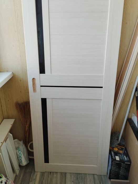 Продам дверь межкомнатную.