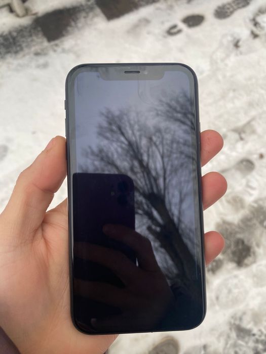 Продам Iphone xr