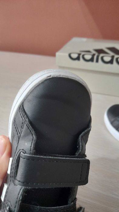 Vand adidasi adidas nr 26!