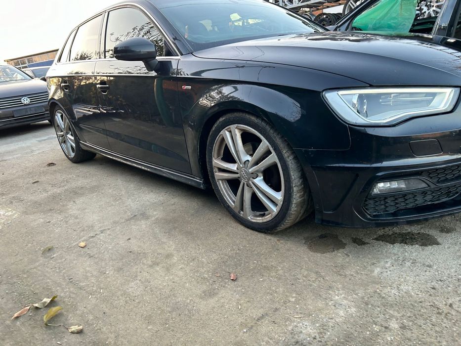 Ornament prag S Line  dreapta Audi A3 8V Sportback 2014