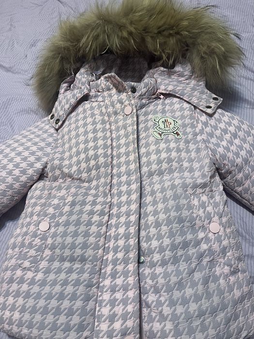 детский пуховик монклер