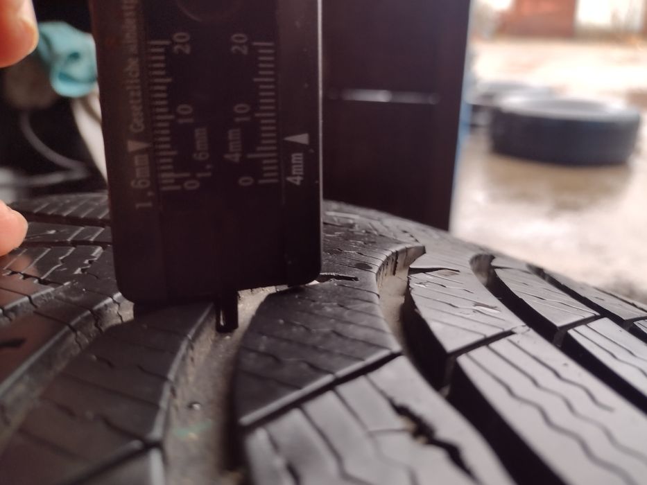 Michelin A4 2бр.225/50/16 дот3612