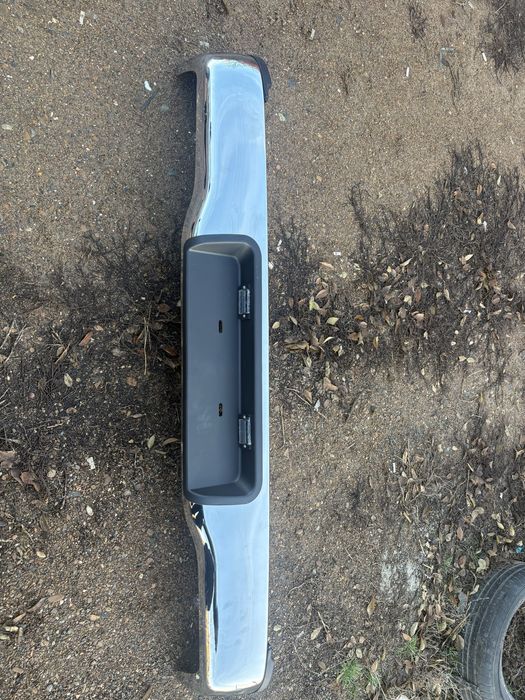 Бампер  для Toyota Hilux 2005-15. года.