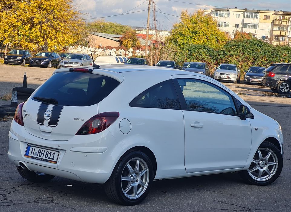 Opel Corsa D * Automată * 2012 * 1.2 Benzină MPI - 85 CP * Euro5