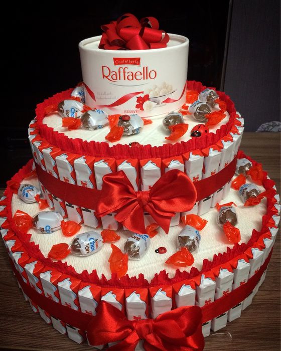 Киндер, киндер торт, подарок