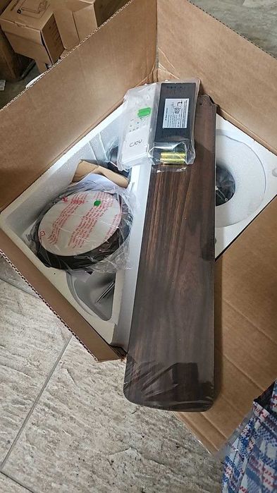 CJOY Безшумен таванен вентилатор с осветление 122 см