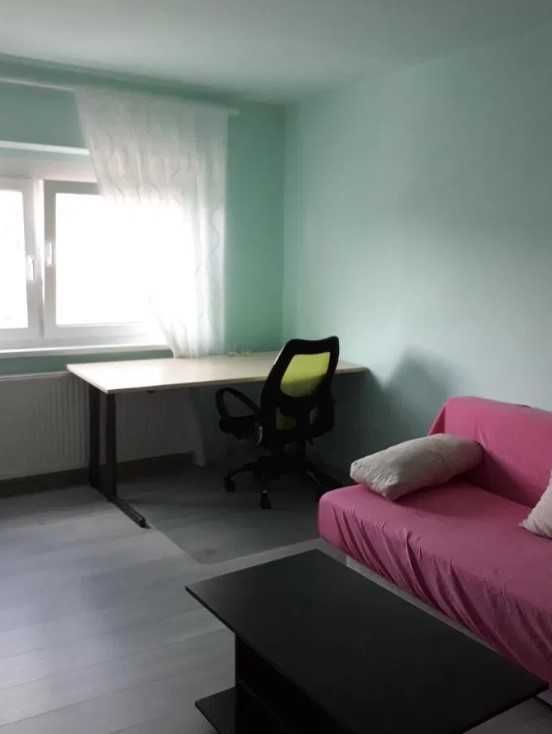 Дава се под наем Двустаен апартамент в Пловдив, Център - 40 кв.м за 127.5 € - Снимка #1