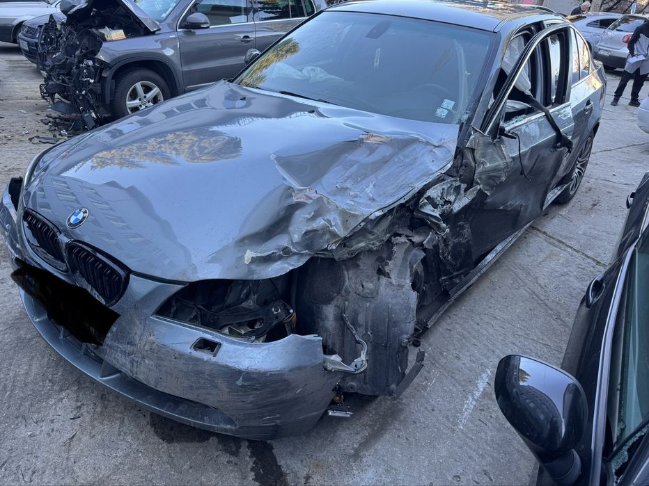 Бмв 525 d на части