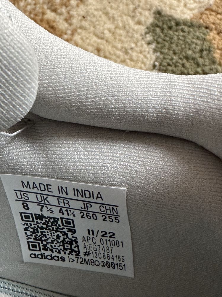 Adidas Yeezy Boost 700 Originali