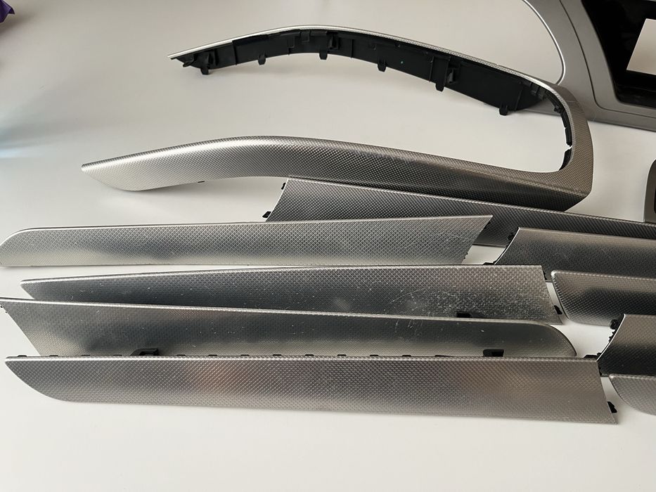 Комплект лайсни за Ауди А4