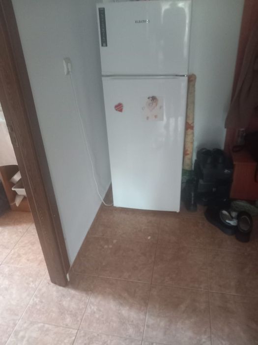 Varzare frigider colțar sufragerie
