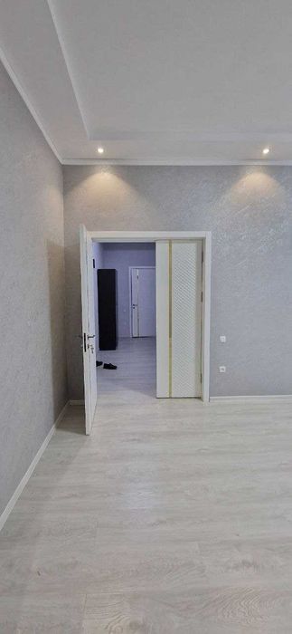 Сдаётся пустая квартира с евроремонтом