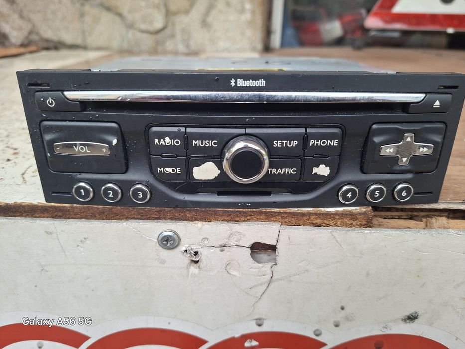 Оригиналено радио навигация  Peugeot Citroën