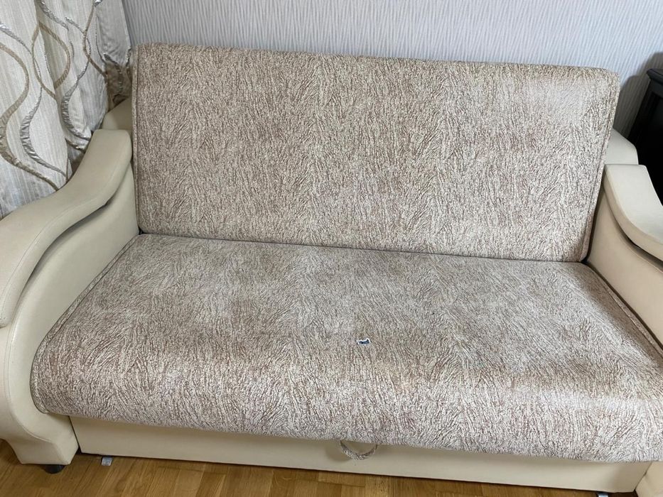 Продам диваны срочно