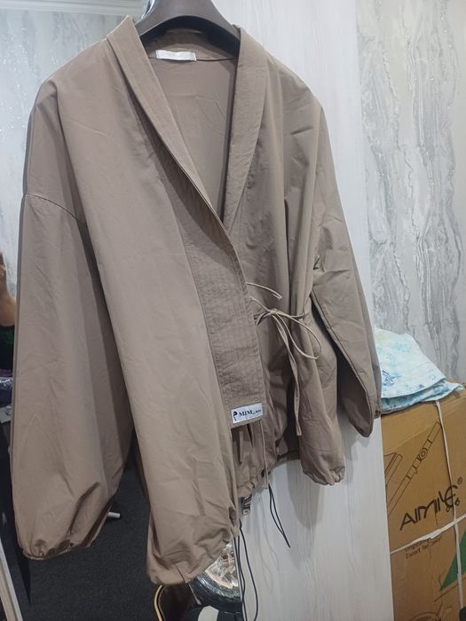 Продаётся весенний и осенью лёгкая кардиган