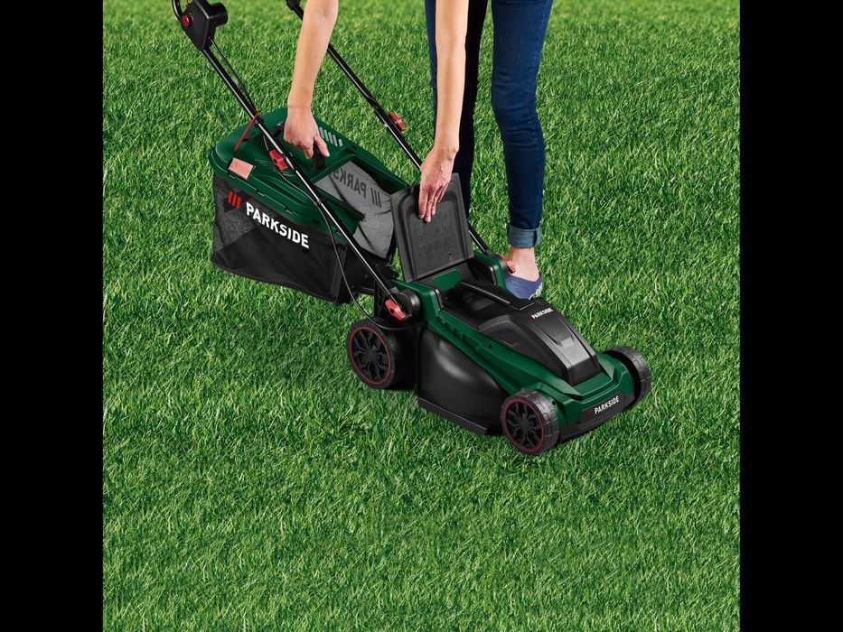 Masina electrica de tuns gazonul Parkside cu fir