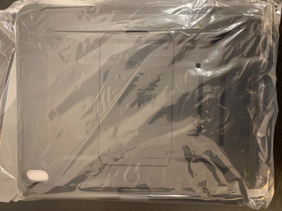 Black Friday! Husa iPad Pro 12.9" (2018) 360 grd, military grade, NOU