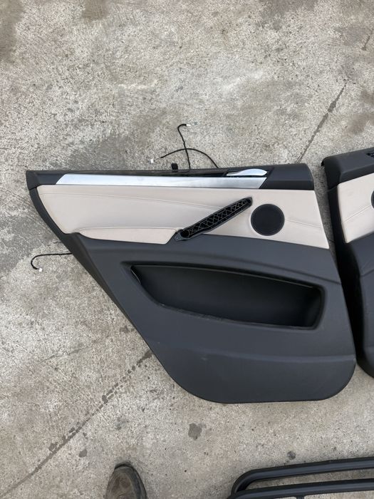 Кори със щори БМВ Х5 Е70 (Kori sus shtori BMW X5 E70)