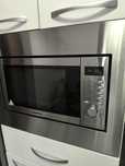 Cuptor cu microunde incorporabil Heinner