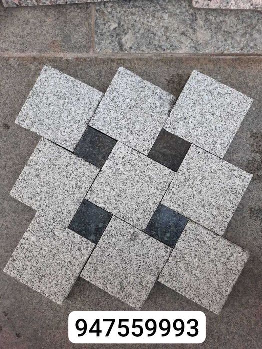 Granit. Koksaroy granit. Bruchatka