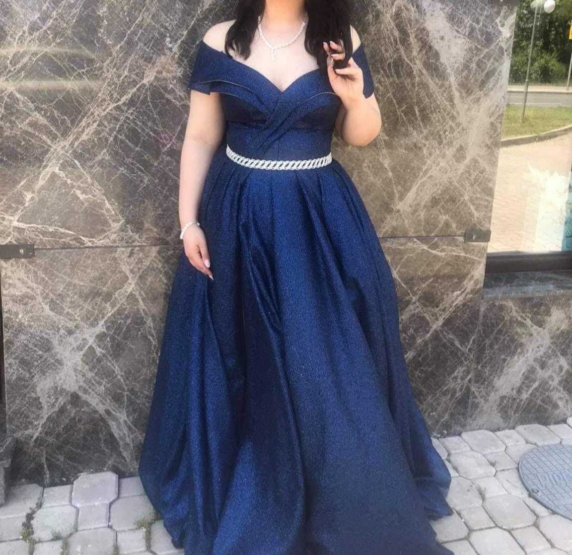 Бална рокля турско синьо