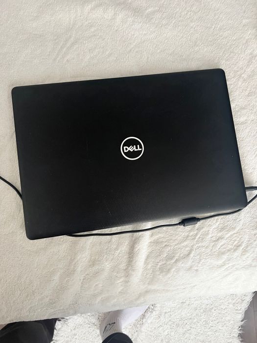 Продавам Laptop Dell İnspiron