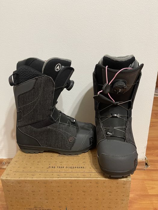 Placa snowboard 143 cm nideker cu legaturi boots nideker