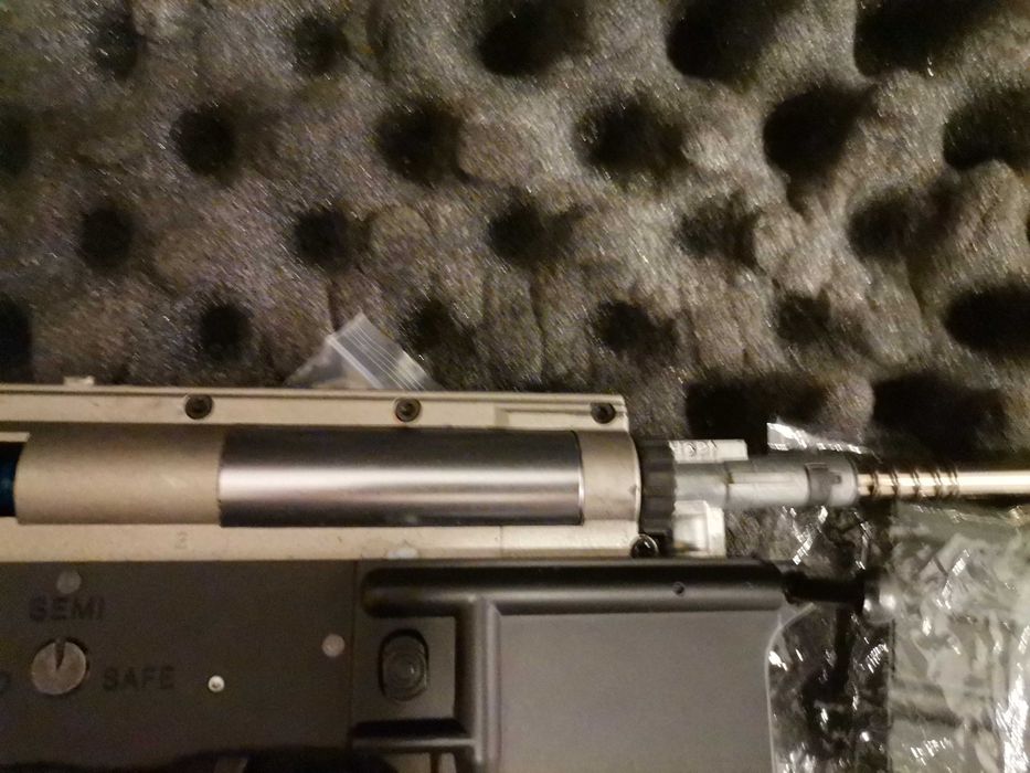 Vând m4 Aeg Airsoft.