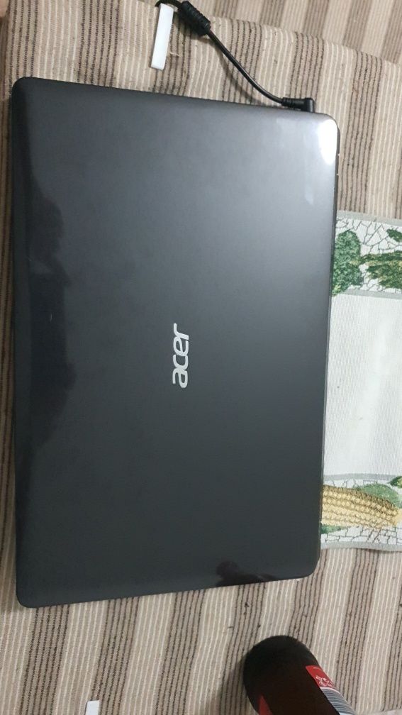 Лаптоп Acer процесор i5 3230,8GB Ram,256GB SSD,Nvidia 730m