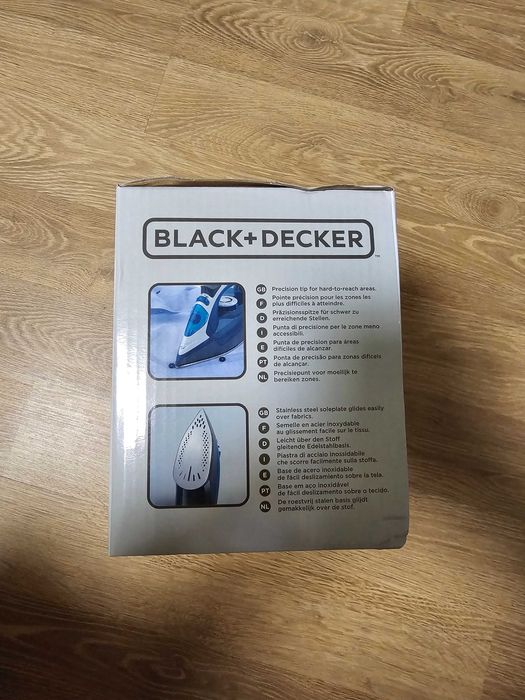 Fier de călcat cu abur Black+Decker