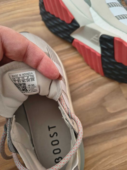 Маратонки  Adidas