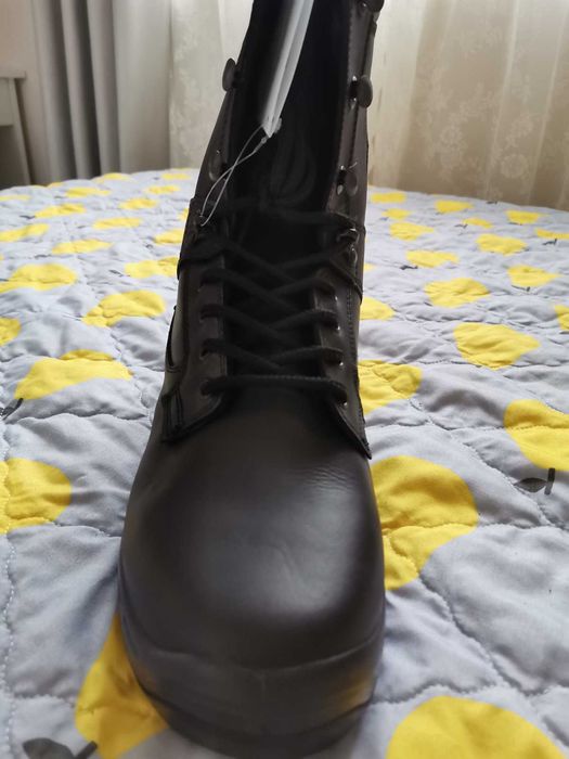 Зимни обувки кубинки