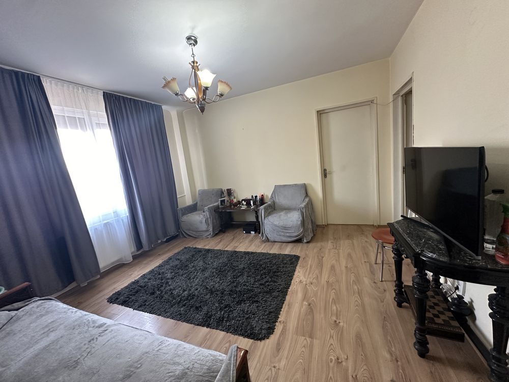 Apartament 3 camere