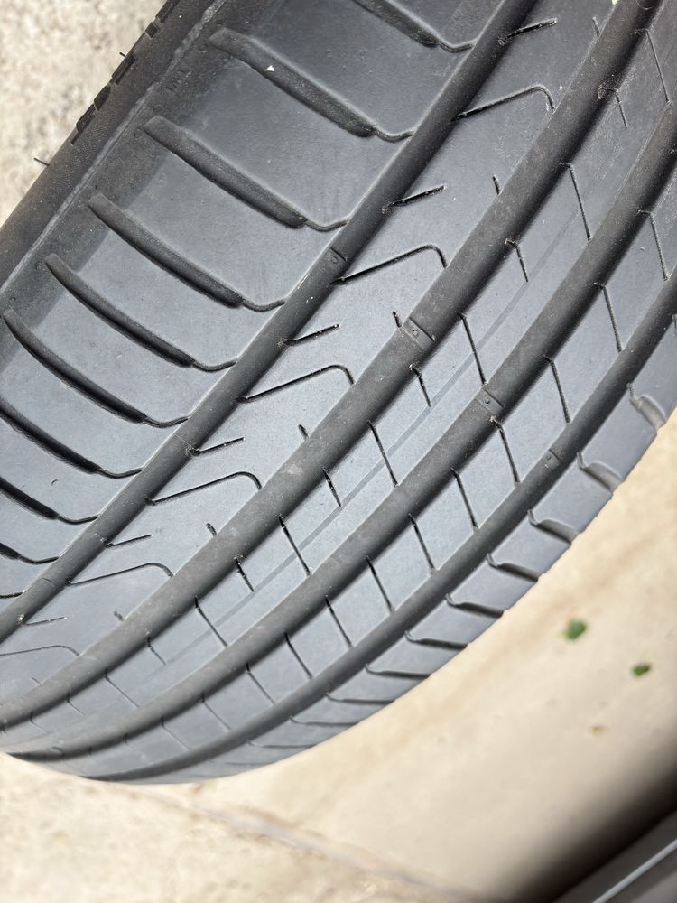 235/50/20 Pirelli 2 бр
