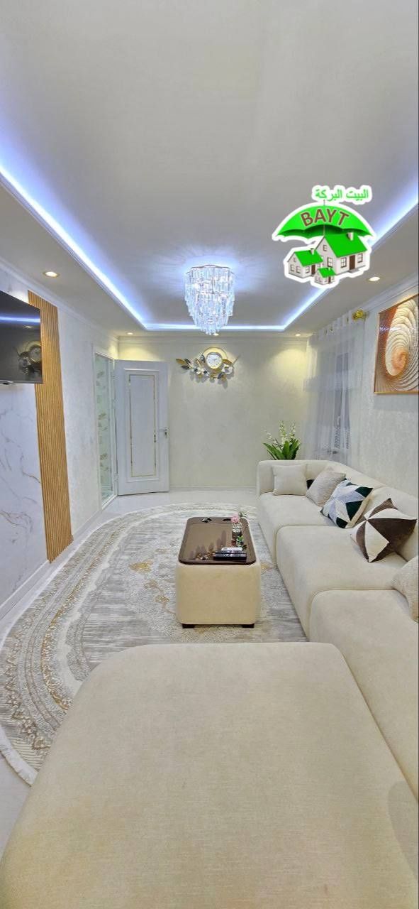 #FULL КВАРТИРА, Балкон 2×6, 42м²,Чиланзар 10 Квартал,1в2\1\4,Продаётся