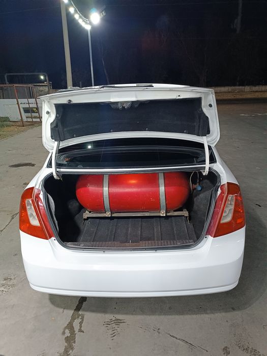 Lacetti 2009 avtomat sotiladi, 1.8 mator