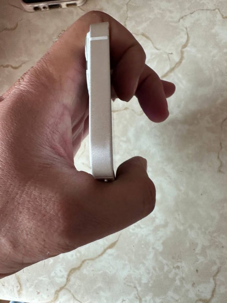 Iphone 13 mini 128 gb hotira 74% batare