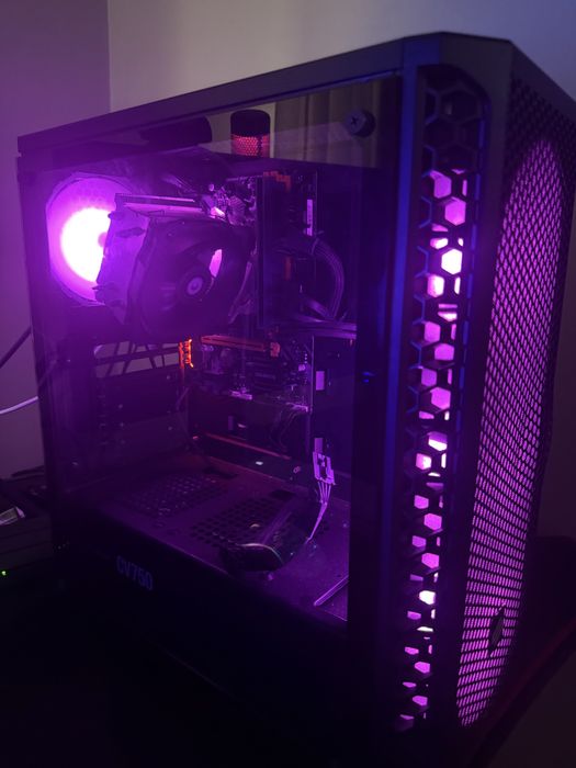 PC Gaming i7-8700K / 32GB RAM / 4.77TB + RTX 3060 Ti (defectă)