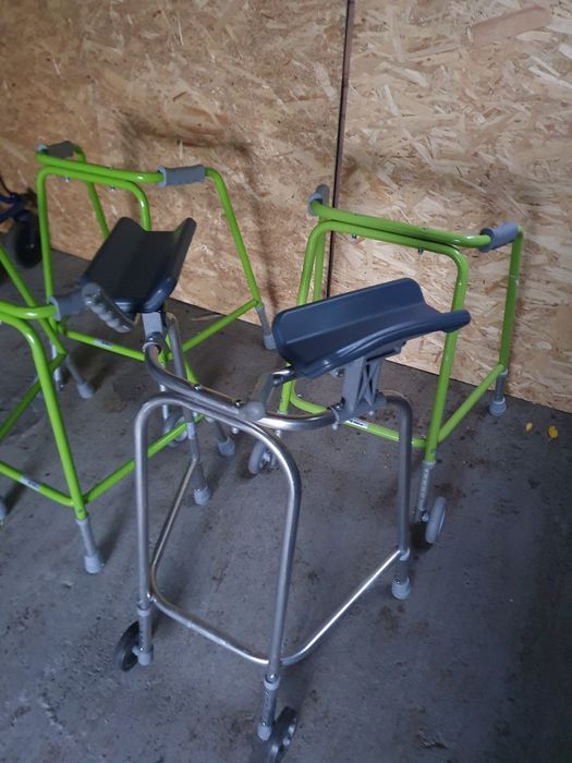 Cadru Ajutator  pliabil